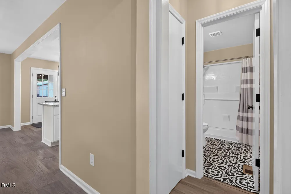 539 Riddle Avenue Hillsborough, NC 27278