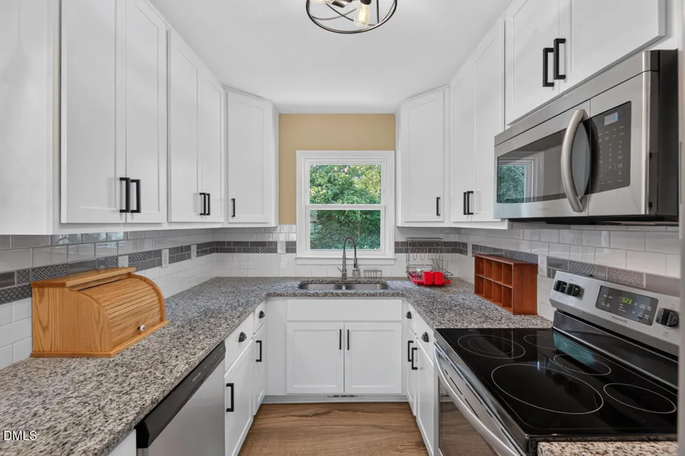 539 Riddle Avenue Hillsborough, NC 27278