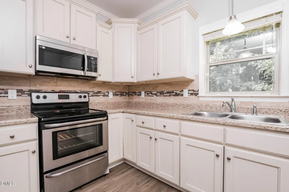 220 Spinel Lane Knightdale, NC 27545