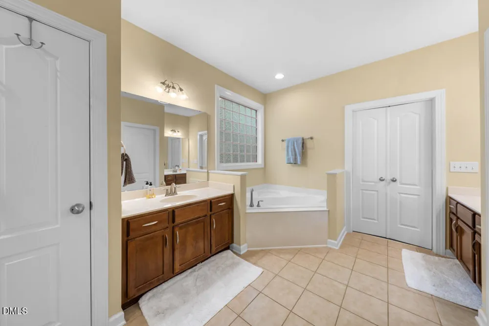605 Scotswood Boulevard Hillsborough, NC 27278