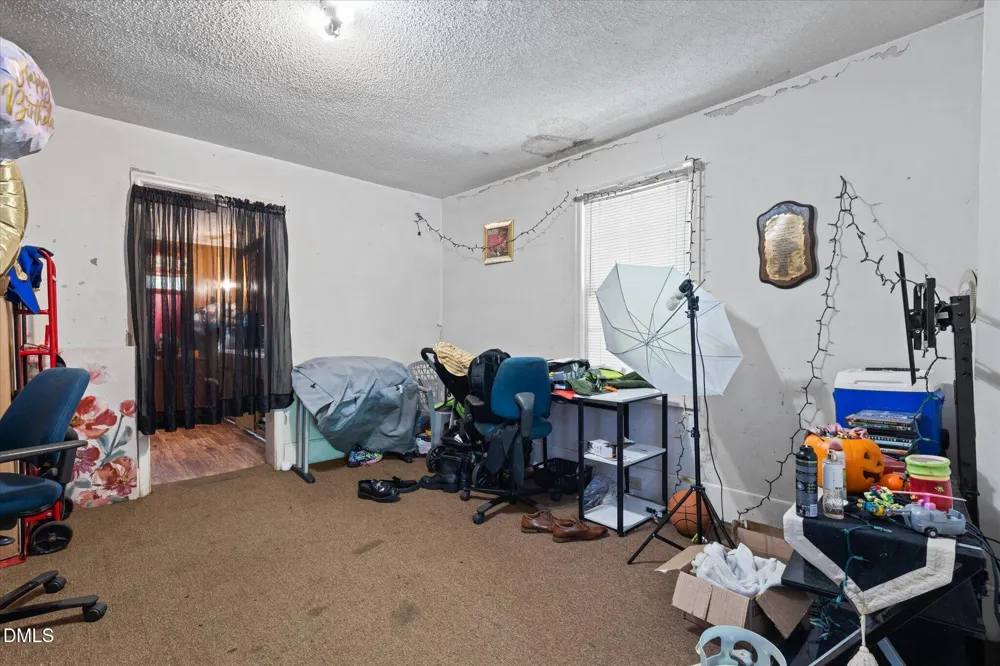 112 Peace Street Oxford, NC 27565