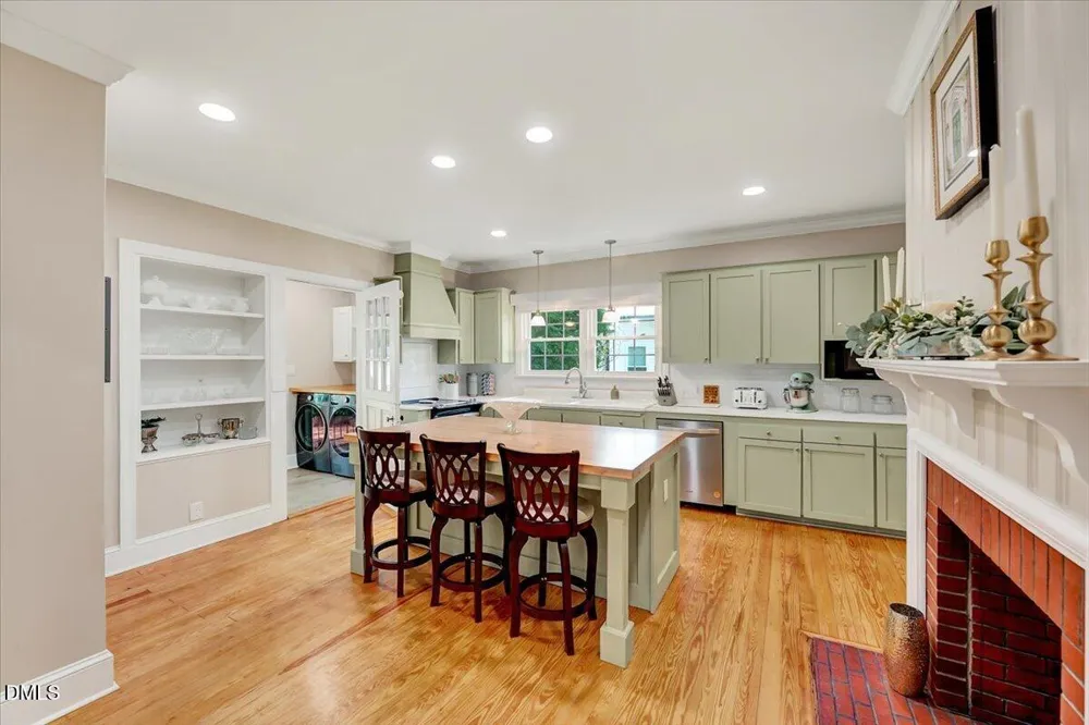 402 Main Street Four Oaks, NC 27524