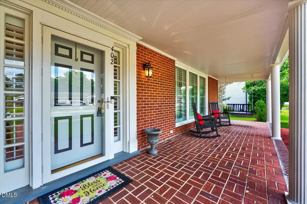 402 Main Street Four Oaks, NC 27524