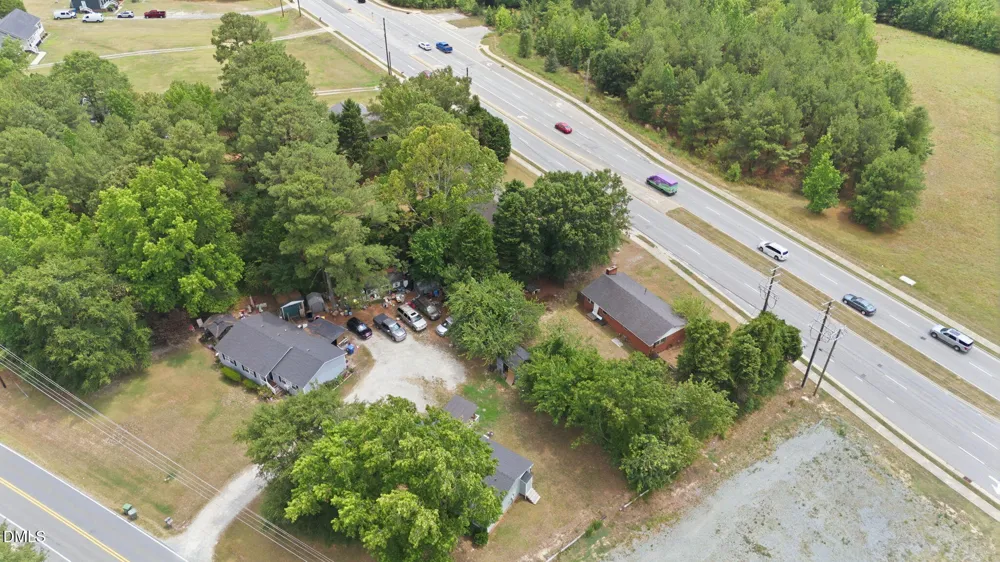 2032 Broad Street Fuquay Varina, NC 27526