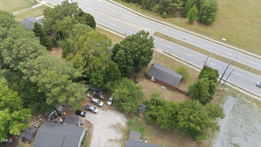2032 Broad Street Fuquay Varina, NC 27526