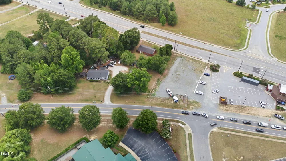 2032 Broad Street Fuquay Varina, NC 27526