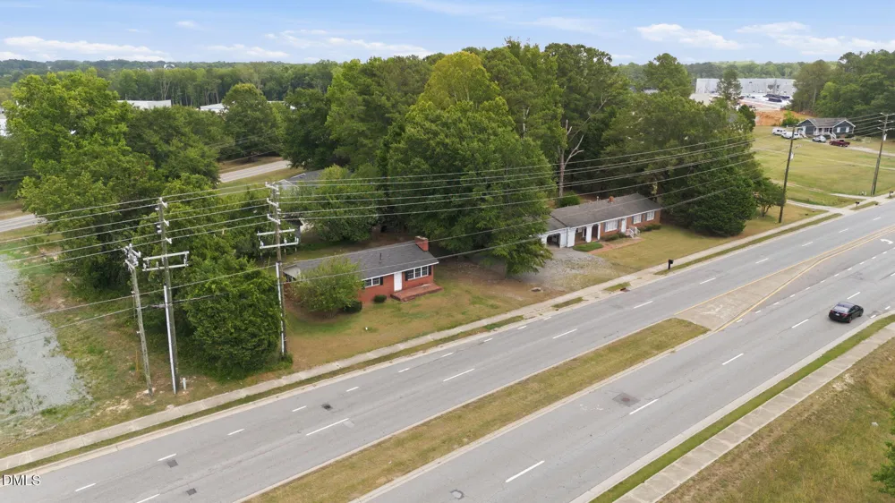 2032 Broad Street Fuquay Varina, NC 27526