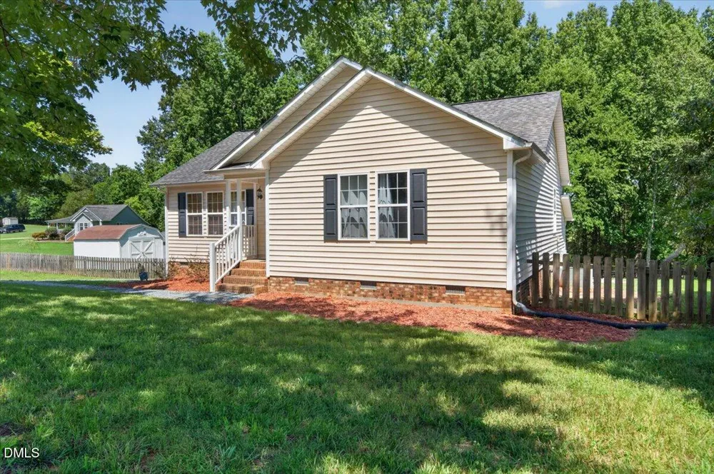 8140 Silas Drive Snow Camp, NC 27349