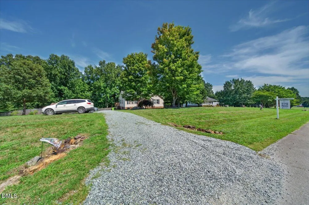 8140 Silas Drive Snow Camp, NC 27349