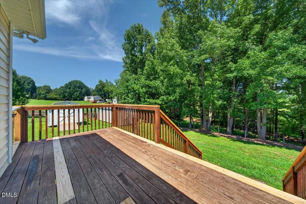 8140 Silas Drive Snow Camp, NC 27349