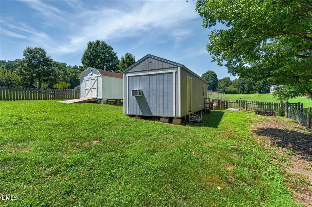 8140 Silas Drive Snow Camp, NC 27349