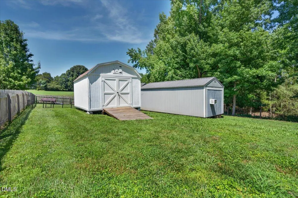 8140 Silas Drive Snow Camp, NC 27349