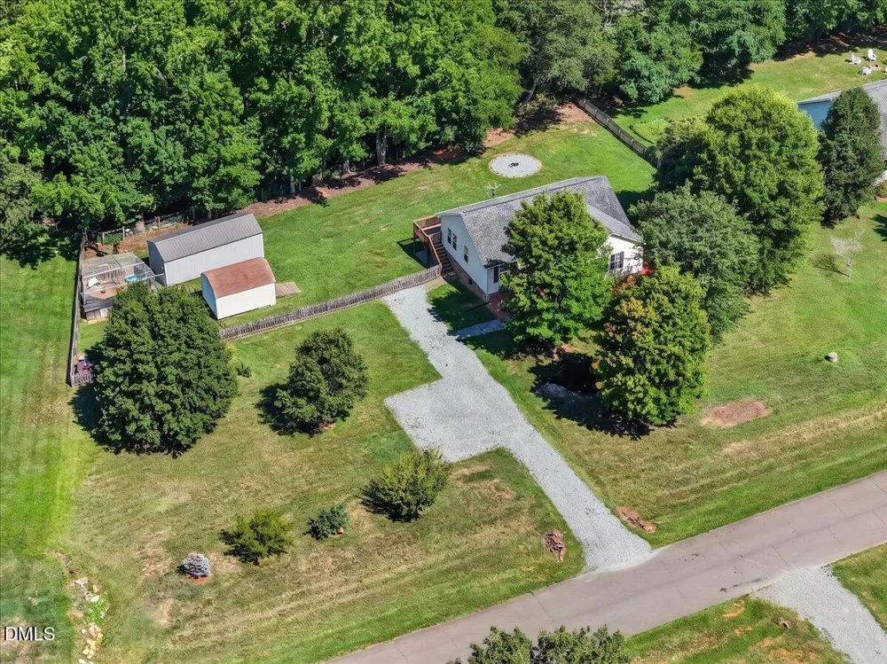 8140 Silas Drive Snow Camp, NC 27349
