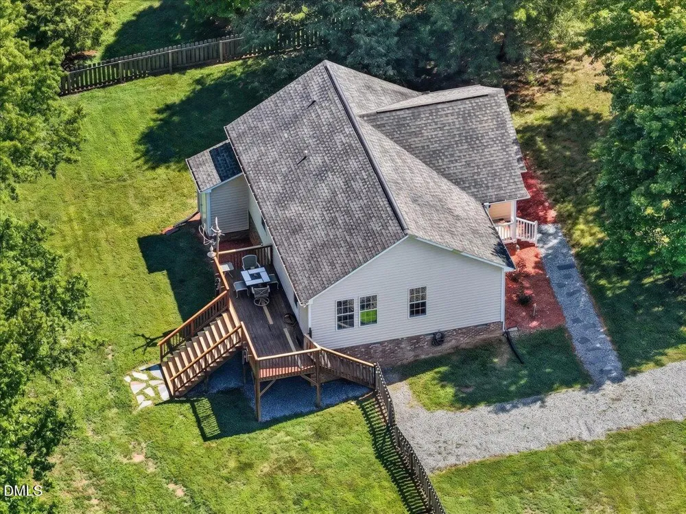 8140 Silas Drive Snow Camp, NC 27349