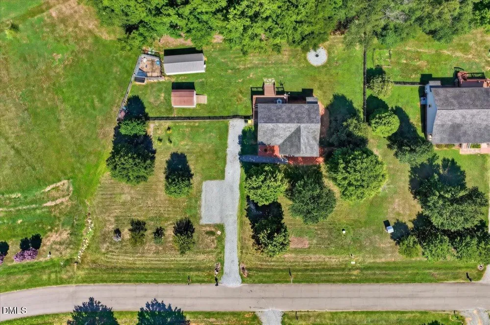 8140 Silas Drive Snow Camp, NC 27349