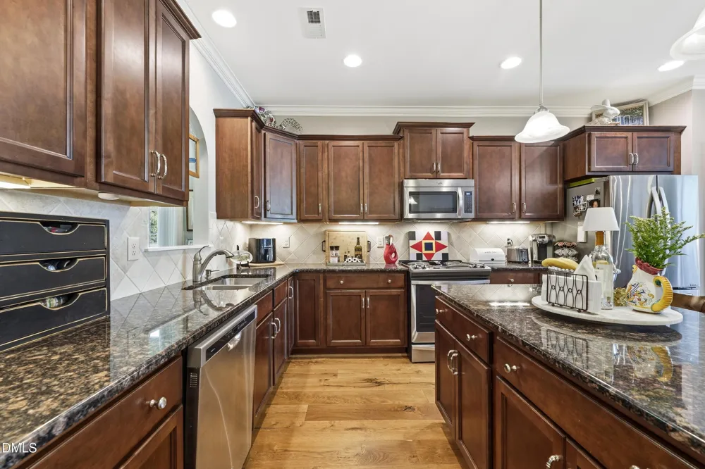 5424 Ggo Drive Greensboro, NC 27406