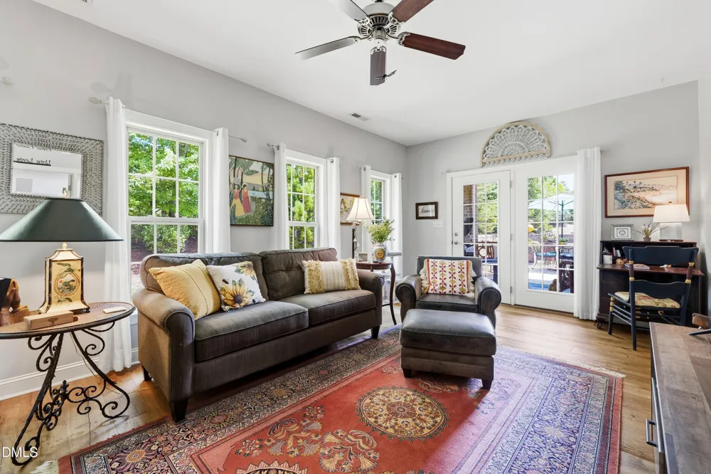 5424 Ggo Drive Greensboro, NC 27406