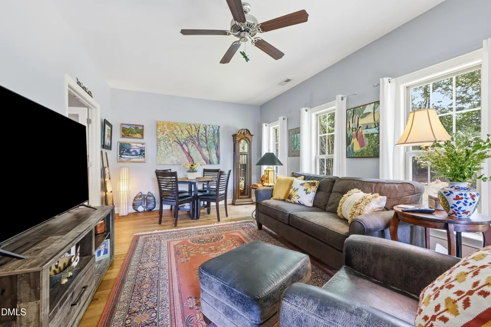 5424 Ggo Drive Greensboro, NC 27406