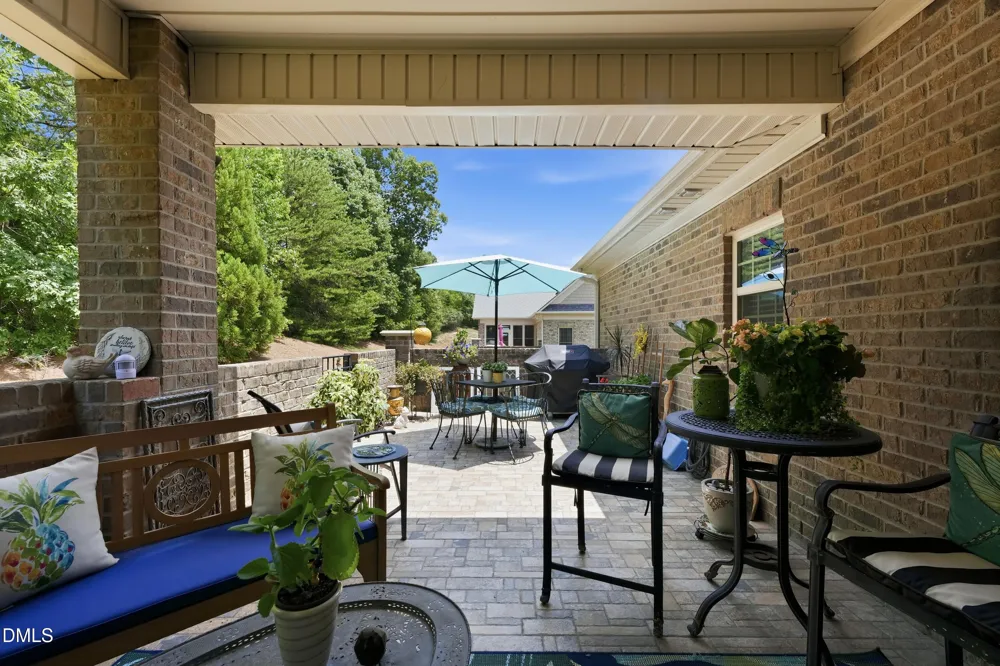 5424 Ggo Drive Greensboro, NC 27406