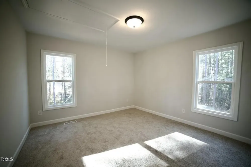 253 Sandy Point Drive Manson, NC 27553