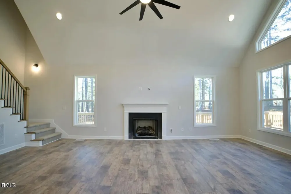 253 Sandy Point Drive Manson, NC 27553