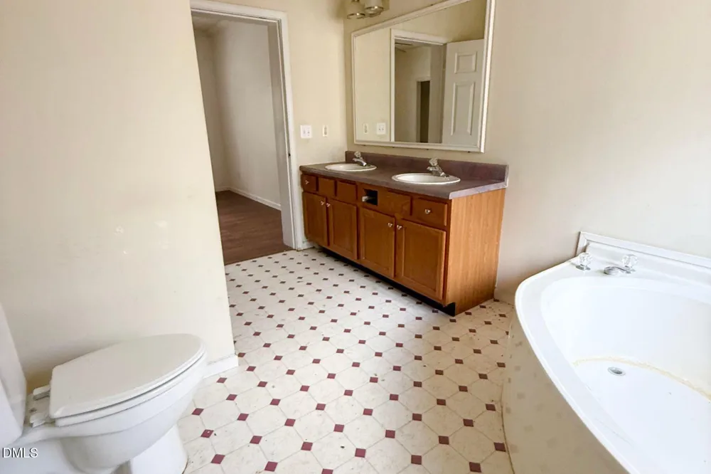 5019 Dorsey Road Oxford, NC 27565