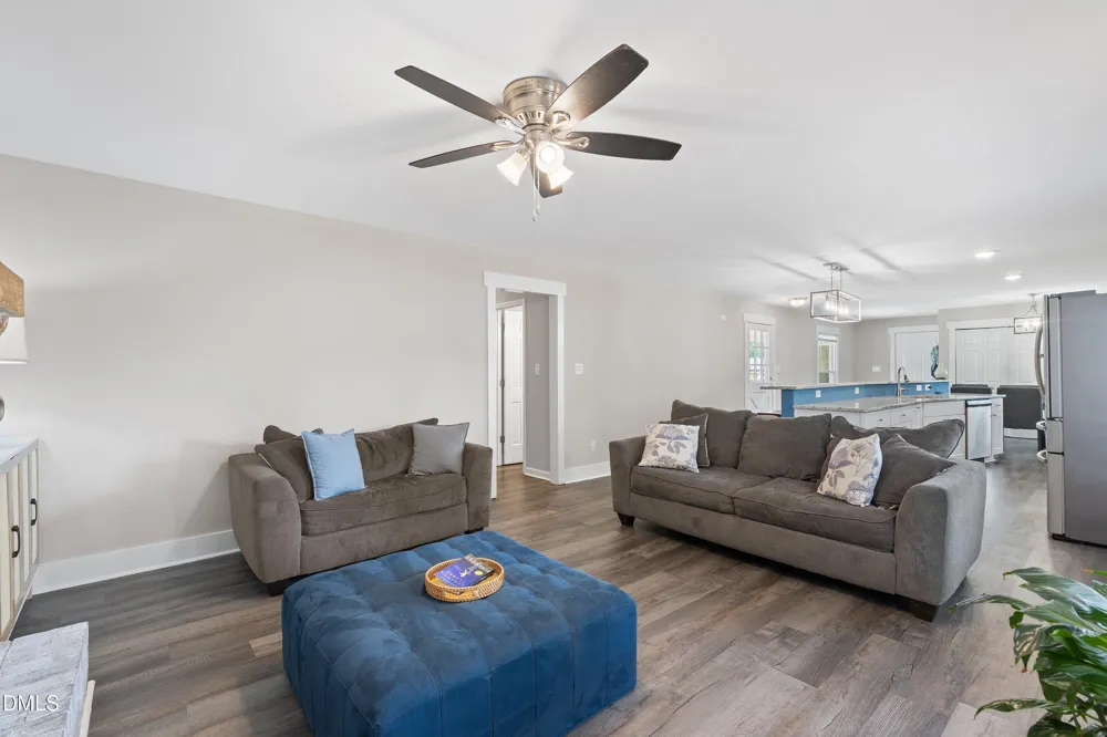 1002 E Maplewood Drive Benson, NC 27504