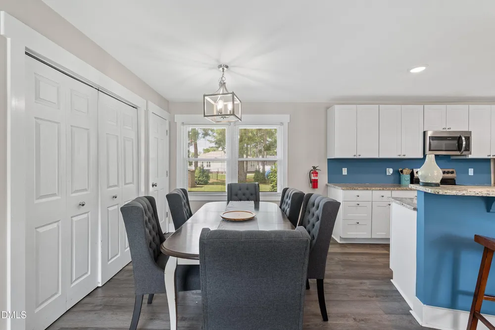 1002 E Maplewood Drive Benson, NC 27504