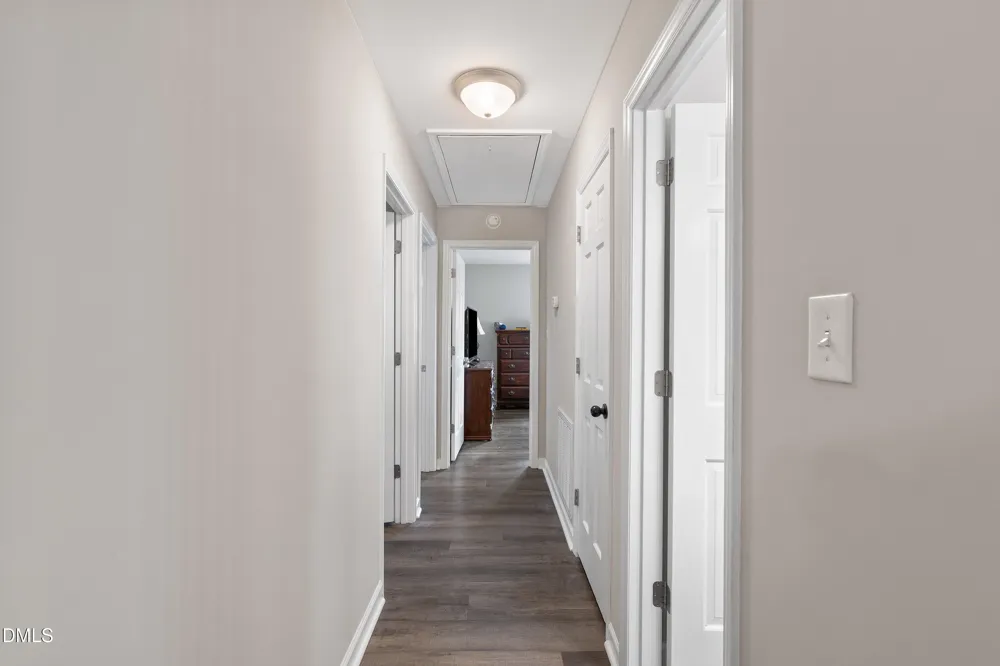 1002 E Maplewood Drive Benson, NC 27504