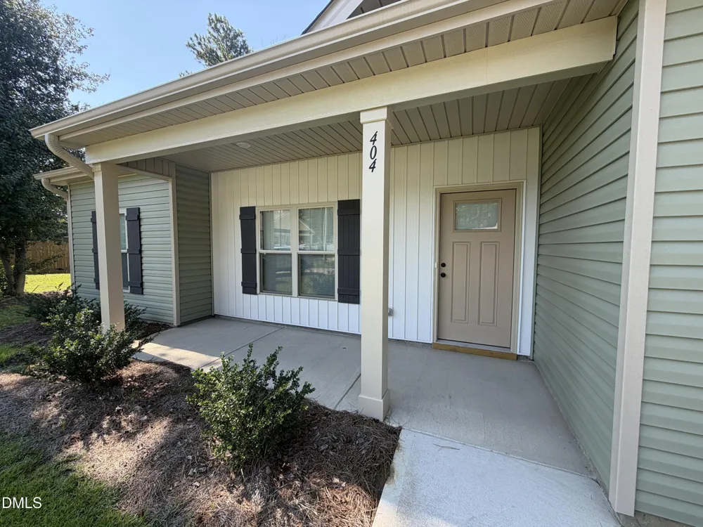 404 S Eastwood Drive Benson, NC 27504