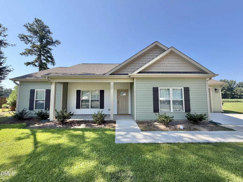 404 S Eastwood Drive Benson, NC 27504