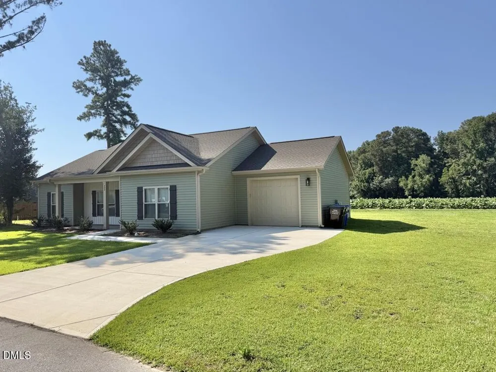 404 S Eastwood Drive Benson, NC 27504