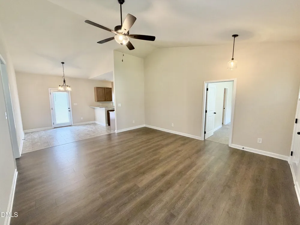 404 S Eastwood Drive Benson, NC 27504
