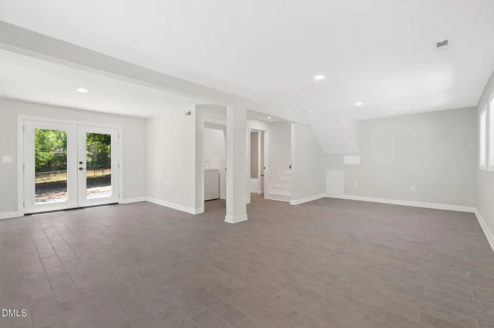 1713 Riverside Drive Hillsborough, NC 27278