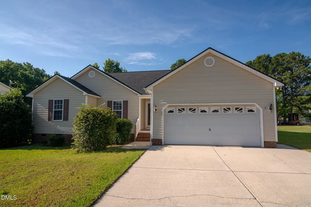 20 Boardwalk Avenue Benson, NC 27504