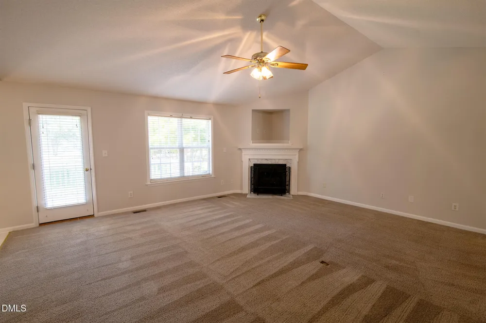 20 Boardwalk Avenue Benson, NC 27504