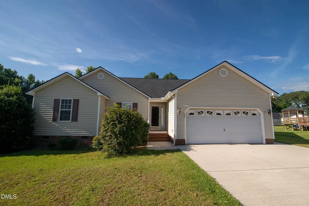 20 Boardwalk Avenue Benson, NC 27504
