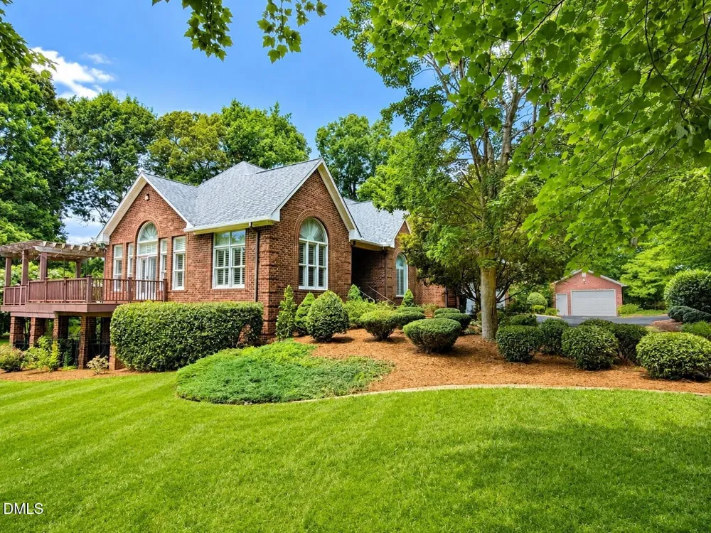 527 Nassau Trail Asheboro, NC 27205