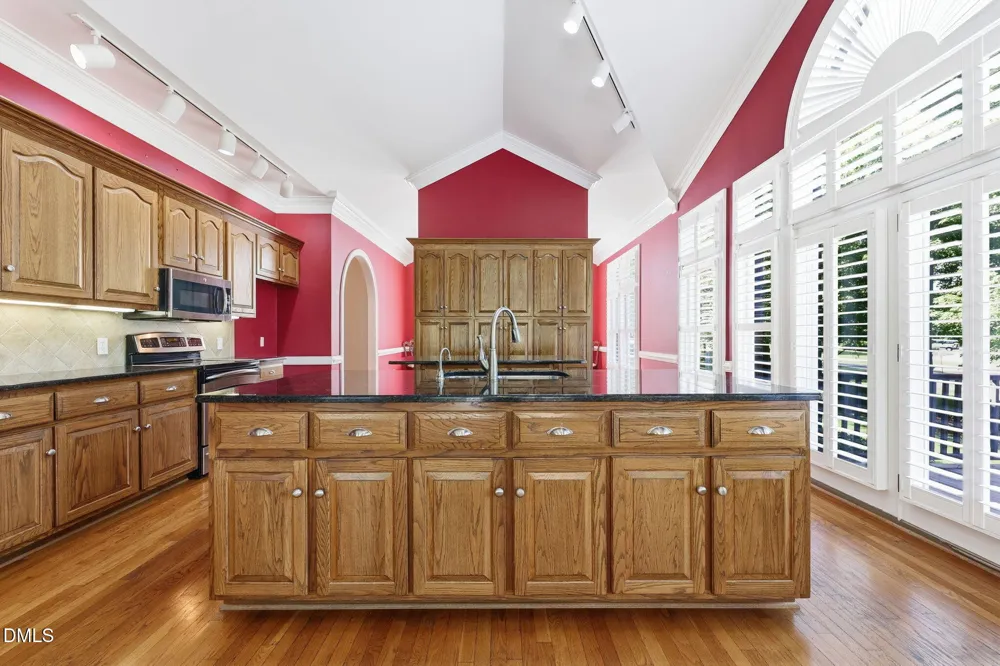 527 Nassau Trail Asheboro, NC 27205