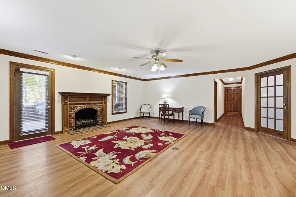 527 Nassau Trail Asheboro, NC 27205