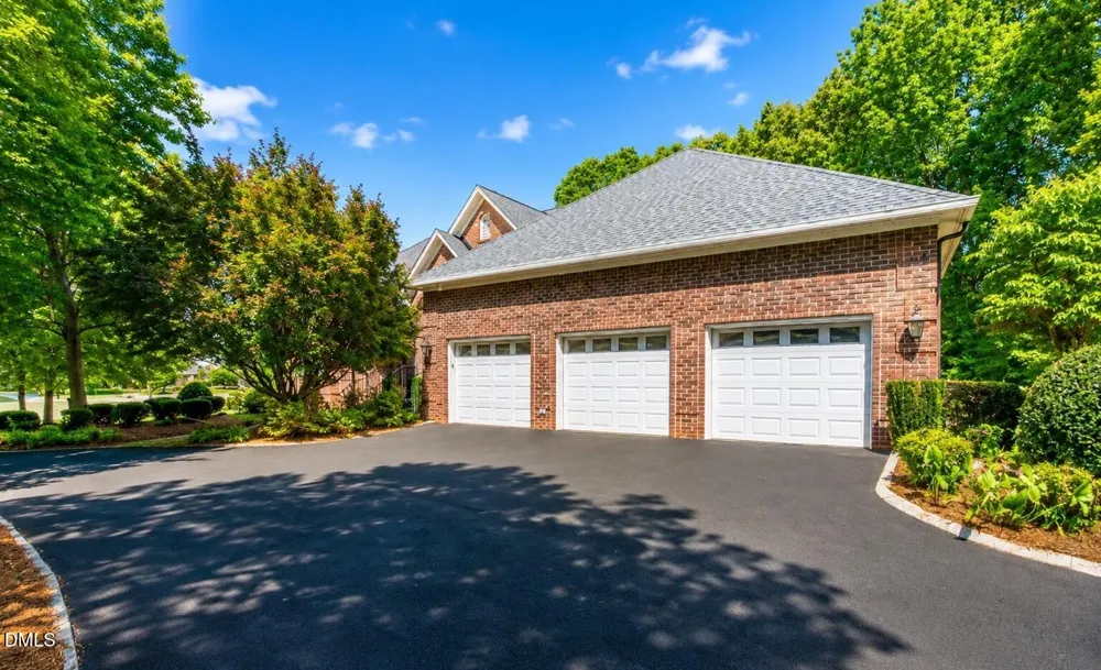 527 Nassau Trail Asheboro, NC 27205