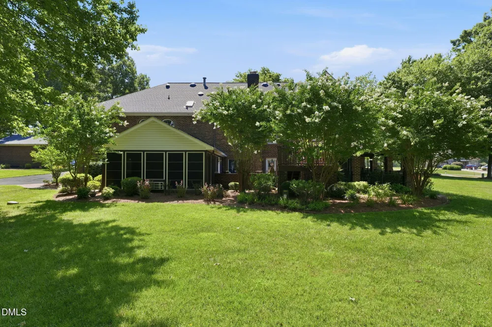 527 Nassau Trail Asheboro, NC 27205