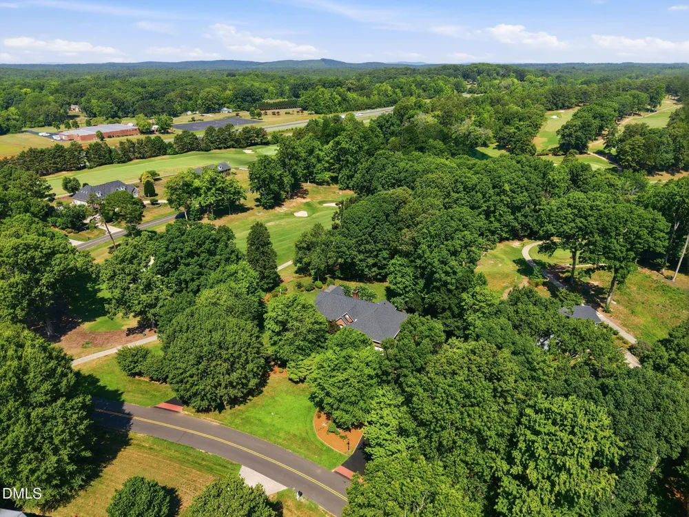 527 Nassau Trail Asheboro, NC 27205