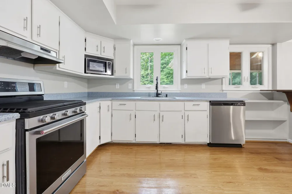 419 Calvary Court Hillsborough, NC 27278