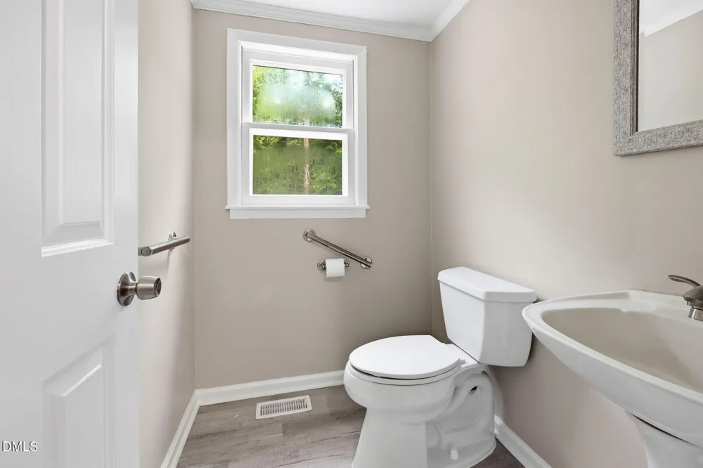 419 Calvary Court Hillsborough, NC 27278