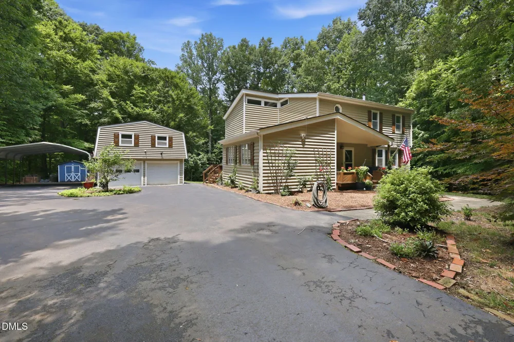 419 Calvary Court Hillsborough, NC 27278
