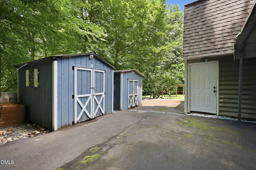 419 Calvary Court Hillsborough, NC 27278