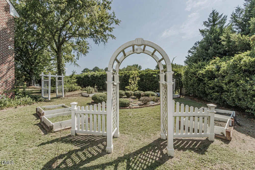 621 Sand Trap Drive Rocky Mount, NC 27804