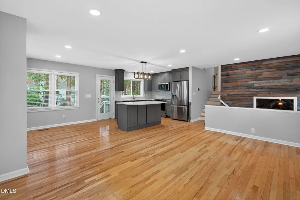 1112 Stonehedge Avenue Durham, NC 27707