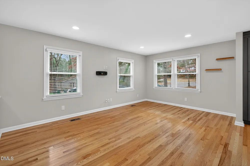 1112 Stonehedge Avenue Durham, NC 27707
